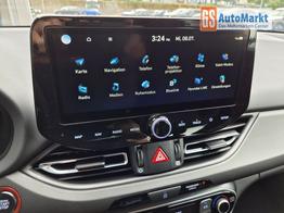 Hyundai i30 Kombi 1.6 T-GDI 150PS Automatik N-Line Sitzheizung Lenkradheizung Klimaautomatik Navi 10,3"-Touchscreen Bluelink Apple CarPlay + Android Auto PDC v+h R&uuml;ckf.Kamera 18-LM 