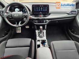 Hyundai i30 Kombi 1.6 T-GDI 150PS Automatik N-Line Sitzheizung Lenkradheizung Klimaautomatik Navi 10,3"-Touchscreen Bluelink Apple CarPlay + Android Auto PDC v+h R&uuml;ckf.Kamera 18-LM 