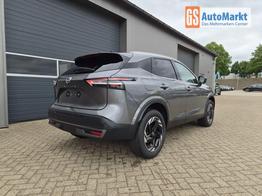 Nissan Qashqai 1.3 DIG-T MHEV 158 PS X-Tronic N-Connecta Teil-Leder PanoGlasdach Klimaautomatik Sitzheizung Lenkradheizung Navi ACC PDC v+h 360&deg;Kamera DAB Bluetooth Touchscreen Apple CarPlay Android Auto 18"LM 