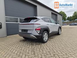 Hyundai KONA Trend 1.6 T-GDI 150PS Automatik Voll-LED-Scheinw. Sitzheizung Lenkradheizung ACC Klimaautomatik Navi Touchscreen DAB+ Apple CarPlay + Android Auto PDC v+h R&uuml;ckf.Kamera 2xKeyless 17-LM 