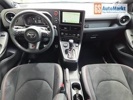 Toyota GR Yaris 1.6 Turbo 280PS Automatik 4x4 High Performance Klimaautomatik Lenkradheizung Sitzheizung JBL Premiumsound Navi Bluetooth DAB Apple CarPlay Android Auto2x Keyless ACC R&uuml;ckf.Kamera PDC v+h 18-LM 