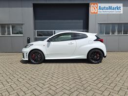 Toyota GR Yaris 1.6 Turbo 280PS Automatik 4x4 High Performance BBS Felgen Klimaautomatik Lenkradheizung Sitzheizung JBL Premiumsound Navi Bluetooth DAB Apple CarPlay Android Auto2x Keyless ACC R&uuml;ckf.Kamera PDC v+h 18-LM 