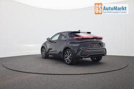 Toyota C-HR 2.0-l-VVT-i 223PS PHEV Automatik Teamplayer Voll-LED elektr. Heckklappe Sitzheizung Lenkradheizung Klimaautomatik Navi Bluetooth wireless Apple CarPlay + Android Auto ACC PDC v+h R&uuml;ckf.Kamera 18"LM vollelektr. Reichweite 66KM 