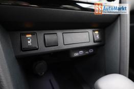 Toyota Yaris Cross 1.5-l 130PS HEV Automatik Style Matrix-LED 4xKamera elektr. Heckklappe Sitzheizung Lenkradheizung Klimaautomatik Navi Bluetooth wireless Apple CarPlay + Android Auto ACC PDC v+h 18"LM 