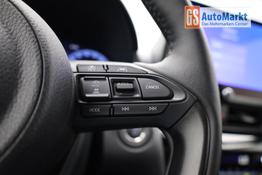Toyota Yaris Cross 1.5-l 130PS HEV Automatik Style Matrix-LED 4xKamera elektr. Heckklappe Sitzheizung Lenkradheizung Klimaautomatik Navi Bluetooth wireless Apple CarPlay + Android Auto ACC PDC v+h 18"LM 