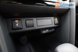 Toyota Yaris Cross 1.5-l 130PS HEV Automatik Style Matrix-LED 4xKamera elektr. Heckklappe Sitzheizung Lenkradheizung Klimaautomatik Navi Bluetooth wireless Apple CarPlay + Android Auto ACC PDC v+h 18"LM 