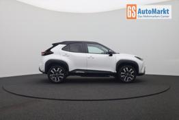 Toyota Yaris Cross 1.5-l 130PS HEV Automatik Style Matrix-LED 4xKamera elektr. Heckklappe Sitzheizung Lenkradheizung Klimaautomatik Navi Bluetooth wireless Apple CarPlay + Android Auto ACC PDC v+h 18"LM 
