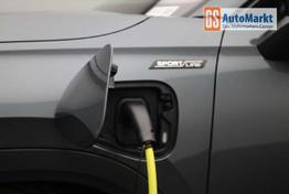 Skoda Kodiaq Sportline 1.5 TSI 204PS PHEV DSG Sitzheizung v+h Frontscheibe beheizb. 20"LM schwenkb. AHK elektr. PanoDach Alcantara PDC R&uuml;ckf.Kamera Klimaautomatik Lenkradheizung Navi Apple CarPlay Android Auto 2xKeyless vollelektr. Reichweite 116KM 