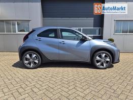 Toyota Aygo X Pure 1.5 Hybrid 116PS Automatik Sitzheizung Klimaautomatik R&uuml;ckf.Kamera AbstandsTempomat Nebelscheinw. Multifunktionslenkrad Bluetooth Touchscreen Apple CarPlay + Android Auto 2xKeyless 