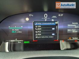 Toyota Yaris Cross 1.5-l 130PS HEV Automatik Style Matrix-LED 4xKamera elektr. Heckklappe Sitzheizung Lenkradheizung Klimaautomatik Navi Bluetooth wireless Apple CarPlay + Android Auto ACC PDC v+h 18"LM 