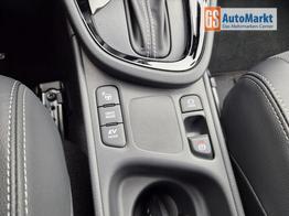 Toyota Yaris Cross 1.5-l 130PS HEV Automatik Style Matrix-LED 4xKamera elektr. Heckklappe Sitzheizung Lenkradheizung Klimaautomatik Navi Bluetooth wireless Apple CarPlay + Android Auto ACC PDC v+h 18"LM 