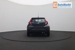 Toyota Aygo X Pure 1.5 Hybrid 116PS Automatik Sitzheizung Klimaautomatik R&uuml;ckf.Kamera AbstandsTempomat Nebelscheinw. Multifunktionslenkrad Bluetooth Touchscreen Apple CarPlay + Android Auto 2xKeyless 