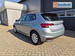 Skoda Fabia 1.0 TSI 95PS Selection 5-t&uuml;rig R&uuml;ckf.Kamera Parksensoren Sitzheizung Multifunktionslenkrad Klima Skoda-Radio Bluetooth Touchscreen Speedlimiter Nebelsch. Apple CarPlay + Android Auto 