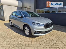 Skoda Fabia 1.0 TSI 95PS Selection 5-t&uuml;rig R&uuml;ckf.Kamera Parksensoren Sitzheizung Multifunktionslenkrad Klima Skoda-Radio Bluetooth Touchscreen Speedlimiter Nebelsch. Apple CarPlay + Android Auto 