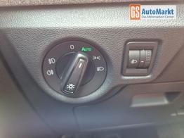Skoda Kamiq 1.5 TSI 150PS DSG Selection Klimaautomatik Sitzheizung R&uuml;ckf.Kamera PDC Apple CarPlay + Android Auto Tempomat Garantieverl&auml;ngerung 16"LM 