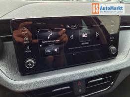 Skoda Kamiq 1.5 TSI 150PS DSG Selection Klimaautomatik Sitzheizung R&uuml;ckf.Kamera PDC Apple CarPlay + Android Auto Tempomat Garantieverl&auml;ngerung 16"LM 
