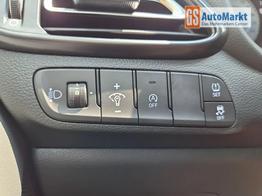 Hyundai i30 Kombi 1.6 T-GDI 150PS Automatik N-Line Sitzheizung Lenkradheizung Klimaautomatik Navi 10,3"-Touchscreen Bluelink Apple CarPlay + Android Auto PDC v+h R&uuml;ckf.Kamera 18-LM 