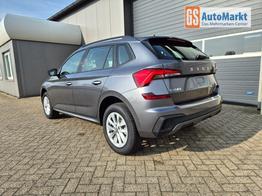 Skoda Kamiq 1.0 TSI 115PS DSG Selection AHK R&uuml;ckf.Kamera PDC v+h Sitzheizung Klimaautomatik Skoda-Radio Apple CarPlay + Android Auto Tempomat Garantieverl&auml;ngerung 16"LM 