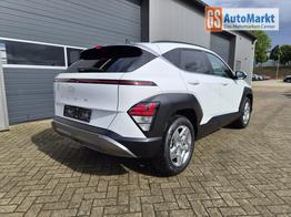 Hyundai KONA Trend 1.6 T-GDI 150PS Automatik Voll-LED-Scheinw. Sitzheizung Lenkradheizung ACC Klimaautomatik Navi Touchscreen DAB+ Apple CarPlay + Android Auto PDC v+h R&uuml;ckf.Kamera 2xKeyless 17-LM 