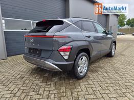 Hyundai KONA Trend 1.6 T-GDI 150PS Voll-LED-Scheinw. Sitzheizung Lenkradheizung Klimaautomatik Tempomat Navi Touchscreen DAB+ Apple CarPlay + Android Auto PDC v+h R&uuml;ckf.Kamera 2xKeyless 17-LM 
