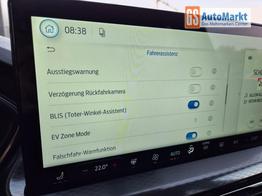 Ford Kuga Titanium 243PS PHEV Automatik Sitzheizung v+h Lenkradheizung Frontscheibe beheizb. Klimaautomatik Navi SYNC4 Apple CarPlay Android Auto Touchscreen PDC 4xKamera 2xKeyless 17"LM vollelektr. Reichweite 66KM 