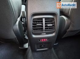 Ford Kuga Titanium 243PS PHEV Automatik Sitzheizung v+h Lenkradheizung Frontscheibe beheizb. Klimaautomatik Navi SYNC4 Apple CarPlay Android Auto Touchscreen PDC 4xKamera 2xKeyless 17"LM vollelektr. Reichweite 66KM 