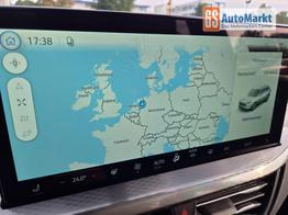 Ford Kuga Titanium 243PS PHEV Automatik schwenkb. AHK elektr. PanoDach Sitzheizung v+h Lenkradheizung Frontscheibe beheizb. Klimaautomatik Navi SYNC4 Apple CarPlay Android Auto Touchscreen PDC 4xKamera 2xKeyless 17"LM vollelektr. Reichweite 66KM 