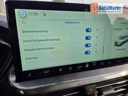 Ford Kuga Titanium 243PS PHEV Automatik schwenkb. AHK elektr. PanoDach Sitzheizung v+h Lenkradheizung Frontscheibe beheizb. Klimaautomatik Navi SYNC4 Apple CarPlay Android Auto Touchscreen PDC 4xKamera 2xKeyless 17"LM vollelektr. Reichweite 66KM 