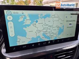 Ford Kuga Titanium 243PS PHEV Automatik schwenkb. AHK Sitzheizung v+h Lenkradheizung Frontscheibe beheizb. Klimaautomatik Navi SYNC4 Apple CarPlay Android Auto Touchscreen PDC 4xKamera 2xKeyless 17"LM vollelektr. Reichweite 66KM 