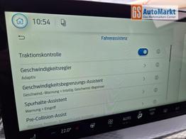 Ford Kuga Titanium 243PS PHEV Automatik schwenkb. AHK Sitzheizung v+h Lenkradheizung Frontscheibe beheizb. Klimaautomatik Navi SYNC4 Apple CarPlay Android Auto Touchscreen PDC 4xKamera 2xKeyless 17"LM vollelektr. Reichweite 66KM 