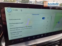 Ford Kuga Titanium 243PS PHEV Automatik schwenkb. AHK Sitzheizung v+h Lenkradheizung Frontscheibe beheizb. Klimaautomatik Navi SYNC4 Apple CarPlay Android Auto Touchscreen PDC 4xKamera 2xKeyless 17"LM vollelektr. Reichweite 66KM 