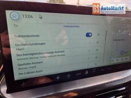 Ford Kuga Titanium 243PS PHEV Automatik schwenkb. AHK elektr. PanoDach Sitzheizung v+h Lenkradheizung Frontscheibe beheizb. Klimaautomatik Navi SYNC4 Apple CarPlay Android Auto Touchscreen PDC 4xKamera 2xKeyless 17"LM vollelektr. Reichweite 66KM 