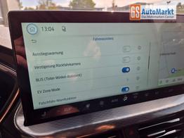 Ford Kuga Titanium 243PS PHEV Automatik schwenkb. AHK elektr. PanoDach Sitzheizung v+h Lenkradheizung Frontscheibe beheizb. Klimaautomatik Navi SYNC4 Apple CarPlay Android Auto Touchscreen PDC 4xKamera 2xKeyless 17"LM vollelektr. Reichweite 66KM 