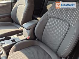 Ford Kuga Titanium 243PS PHEV Automatik Sitzheizung v+h Lenkradheizung Frontscheibe beheizb. Klimaautomatik Navi SYNC4 Apple CarPlay Android Auto Touchscreen PDC 4xKamera 2xKeyless 17"LM vollelektr. Reichweite 66KM 