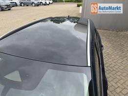 Nissan Qashqai 1.3 DIG-T MHEV 158 PS X-Tronic N-Connecta Teil-Leder PanoGlasdach Klimaautomatik Sitzheizung Lenkradheizung Navi ACC PDC v+h 360&deg;Kamera DAB Bluetooth Touchscreen Apple CarPlay Android Auto 18"LM 
