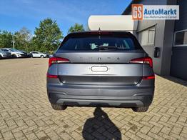 Skoda Kamiq 1.5 TSI 150PS DSG Selection Klimaautomatik Sitzheizung R&uuml;ckf.Kamera PDC Apple CarPlay + Android Auto Tempomat Garantieverl&auml;ngerung 16"LM 
