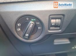 Skoda Kamiq 1.5 TSI 150PS DSG Selection Klimaautomatik Sitzheizung R&uuml;ckf.Kamera PDC Apple CarPlay + Android Auto Tempomat Garantieverl&auml;ngerung 16"LM 