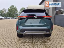 Toyota Yaris Cross 1.5-l 130PS HEV Automatik Style Matrix-LED 4xKamera elektr. Heckklappe Sitzheizung Lenkradheizung Klimaautomatik Navi Bluetooth wireless Apple CarPlay + Android Auto ACC PDC v+h 18"LM 