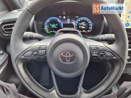 Toyota Yaris Cross 1.5-l 130PS HEV Automatik Style Matrix-LED 4xKamera elektr. Heckklappe Sitzheizung Lenkradheizung Klimaautomatik Navi Bluetooth wireless Apple CarPlay + Android Auto ACC PDC v+h 18"LM 