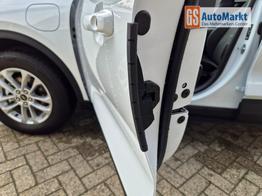 Ford Kuga Titanium 243PS PHEV Automatik elektr. PanoDach Sitzheizung v+h Lenkradheizung Frontscheibe beheizb. Klimaautomatik Navi SYNC4 Apple CarPlay Android Auto Touchscreen PDC 4xKamera 2xKeyless 17"LM vollelektr. Reichweite 66KM 