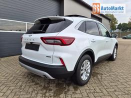 Ford Kuga Titanium 243PS PHEV Automatik schwenkb. AHK elektr. PanoDach Sitzheizung v+h Lenkradheizung Frontscheibe beheizb. Klimaautomatik Navi SYNC4 Apple CarPlay Android Auto Touchscreen PDC 4xKamera 2xKeyless 17"LM vollelektr. Reichweite 66KM 