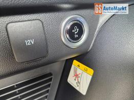 Ford Kuga Titanium 243PS PHEV Automatik schwenkb. AHK elektr. PanoDach Sitzheizung v+h Lenkradheizung Frontscheibe beheizb. Klimaautomatik Navi SYNC4 Apple CarPlay Android Auto Touchscreen PDC 4xKamera 2xKeyless 17"LM vollelektr. Reichweite 66KM 