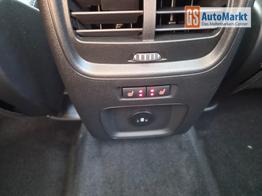 Ford Kuga Titanium 243PS PHEV Automatik schwenkb. AHK Sitzheizung v+h Lenkradheizung Frontscheibe beheizb. Klimaautomatik Navi SYNC4 Apple CarPlay Android Auto Touchscreen PDC 4xKamera 2xKeyless 17"LM vollelektr. Reichweite 66KM 