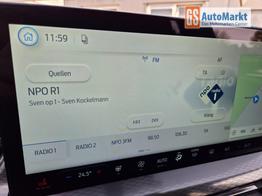 Ford Kuga Titanium 243PS PHEV Automatik schwenkb. AHK Sitzheizung v+h Lenkradheizung Frontscheibe beheizb. Klimaautomatik Navi SYNC4 Apple CarPlay Android Auto Touchscreen PDC 4xKamera 2xKeyless 17"LM vollelektr. Reichweite 66KM 