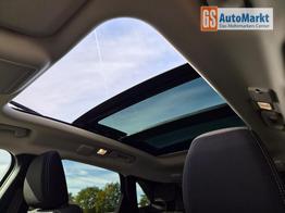 Ford Kuga Titanium 243PS PHEV Automatik schwenkb. AHK elektr. PanoDach Sitzheizung v+h Lenkradheizung Frontscheibe beheizb. Klimaautomatik Navi SYNC4 Apple CarPlay Android Auto Touchscreen PDC 4xKamera 2xKeyless 17"LM vollelektr. Reichweite 66KM 