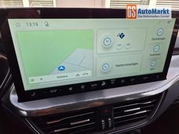 Ford Kuga Titanium 243PS PHEV Automatik schwenkb. AHK elektr. PanoDach Sitzheizung v+h Lenkradheizung Frontscheibe beheizb. Klimaautomatik Navi SYNC4 Apple CarPlay Android Auto Touchscreen PDC 4xKamera 2xKeyless 17"LM vollelektr. Reichweite 66KM 