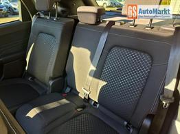 Ford Kuga Titanium 243PS PHEV Automatik elektr. PanoDach Sitzheizung v+h Lenkradheizung Frontscheibe beheizb. Klimaautomatik Navi SYNC4 Apple CarPlay Android Auto Touchscreen PDC 4xKamera 2xKeyless 17"LM vollelektr. Reichweite 66KM 