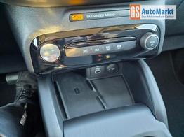 Ford Kuga Titanium 243PS PHEV Automatik elektr. PanoDach Sitzheizung v+h Lenkradheizung Frontscheibe beheizb. Klimaautomatik Navi SYNC4 Apple CarPlay Android Auto Touchscreen PDC 4xKamera 2xKeyless 17"LM vollelektr. Reichweite 66KM 