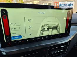 Ford Kuga Titanium 243PS PHEV Automatik elektr. PanoDach Sitzheizung v+h Lenkradheizung Frontscheibe beheizb. Klimaautomatik Navi SYNC4 Apple CarPlay Android Auto Touchscreen PDC 4xKamera 2xKeyless 17"LM vollelektr. Reichweite 66KM 