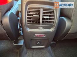 Ford Kuga Titanium 243PS PHEV Automatik elektr. PanoDach Sitzheizung v+h Lenkradheizung Frontscheibe beheizb. Klimaautomatik Navi SYNC4 Apple CarPlay Android Auto Touchscreen PDC 4xKamera 2xKeyless 17"LM vollelektr. Reichweite 66KM 